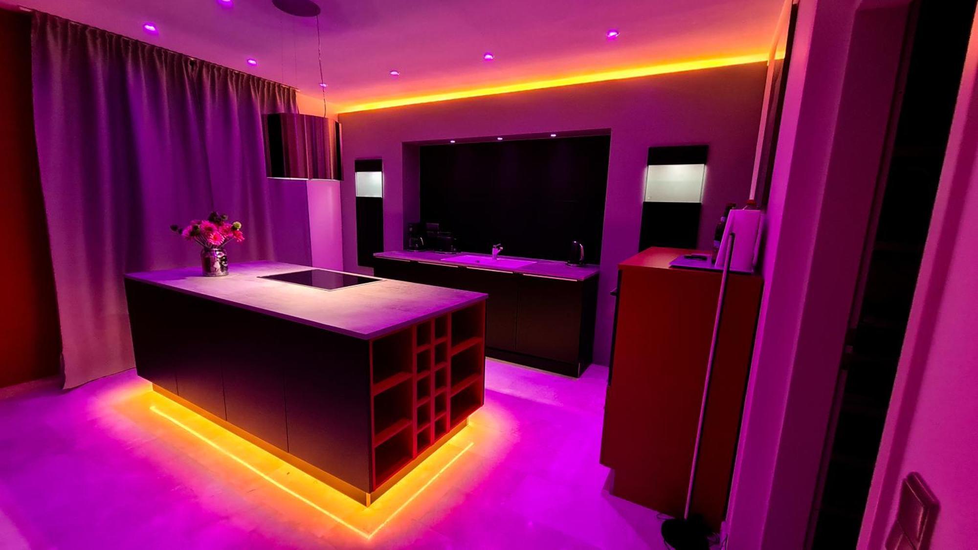 Deluxe Apartment Mit Sauna, Gehobene Ausstattung, Sydney Schwarzenbek Kültér fotó